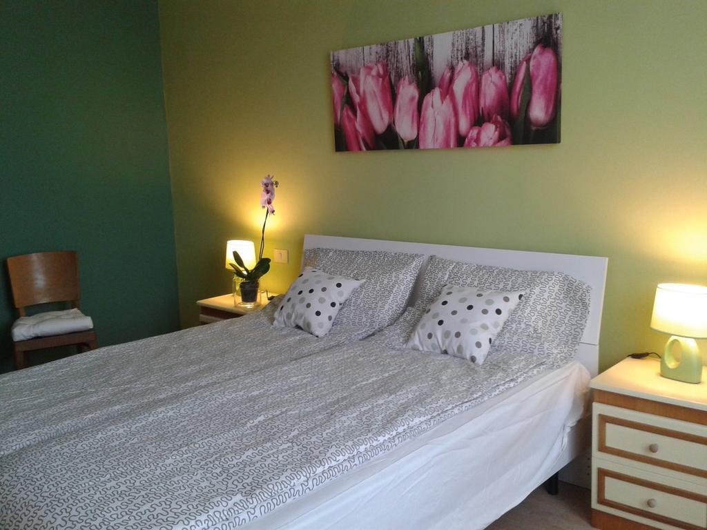 Milan Certosa 3 Bedrooms Bagian luar foto