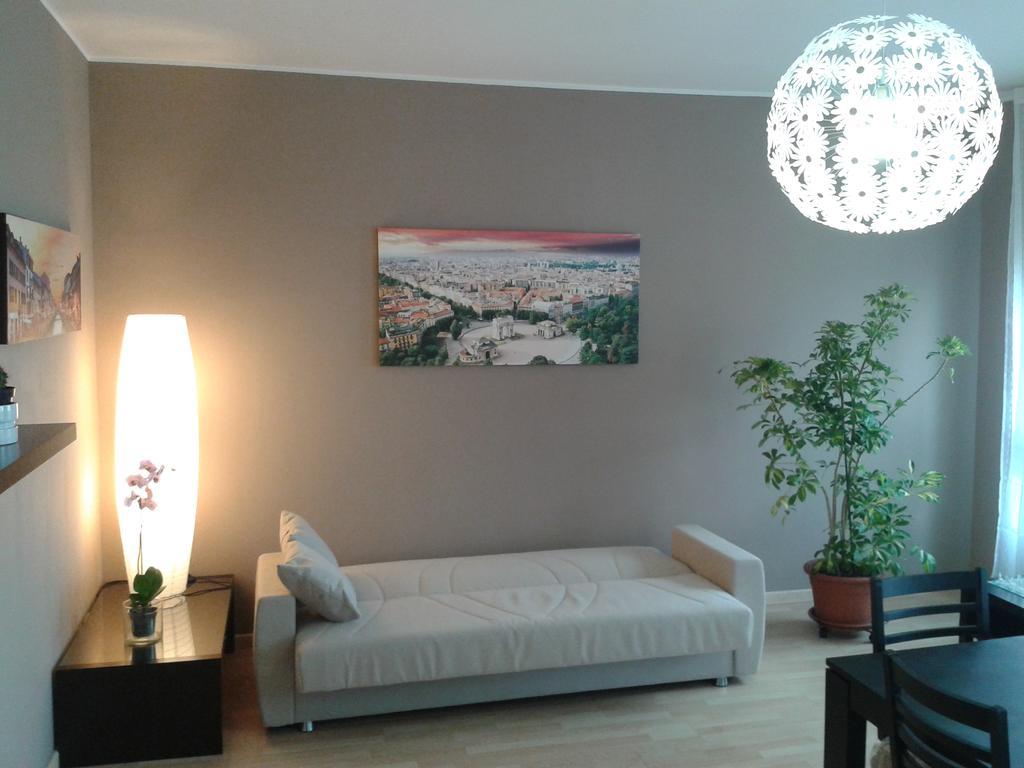 Milan Certosa 3 Bedrooms Bagian luar foto